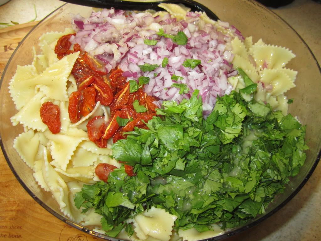 Guacamole Pasta Salad (still waiting for the avocado) Guacamole Pasta Salad (still waiting for the avocado)