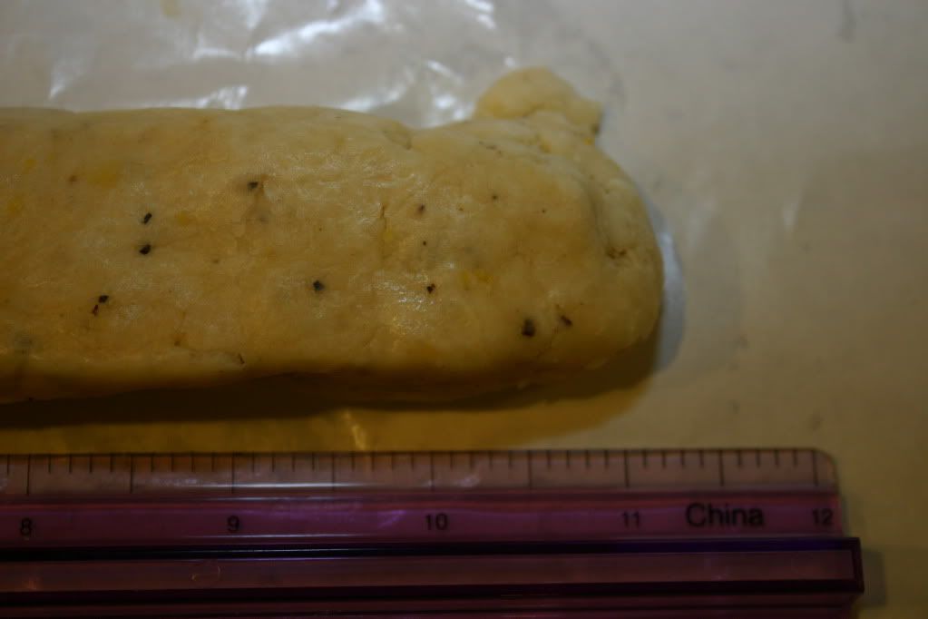 The 11 inch Cracker Log The 11 inch Cracker Log