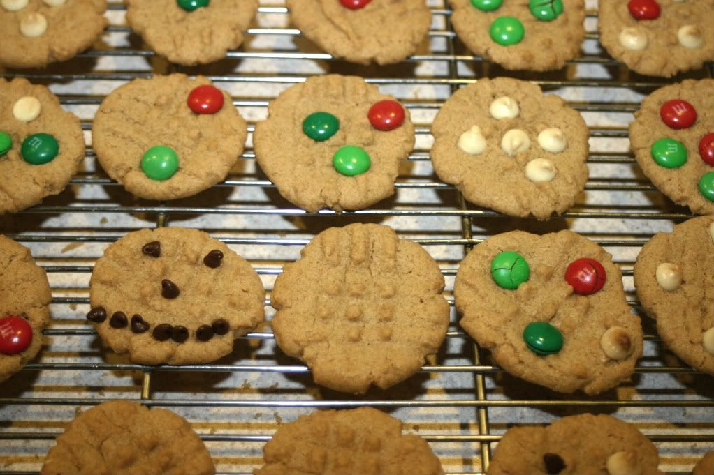 Simple Peanut Butter Cookies Simple Peanut Butter Cookies