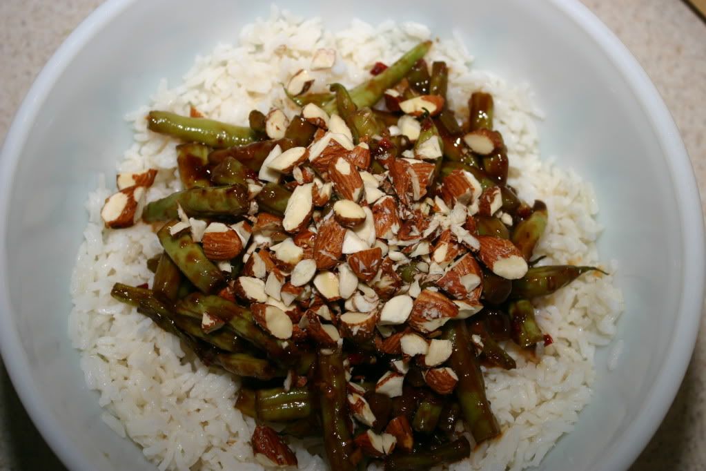 Spicy Green Beans with Tamari Roasted Almonds Spicy Green Beans with Tamari Roasted Almonds