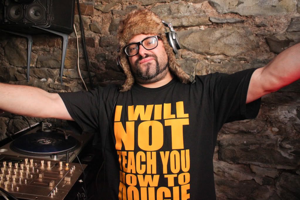 IMAGE: http://i679.photobucket.com/albums/vv157/awilliams87/IMG_2821.jpg