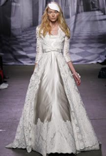 fashion trends,wedding gown,runway