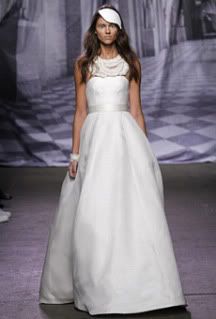 fashion trends,wedding gown,runway