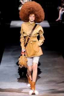 Louis Vuitton Spring 2010 Collection at Paris Fashion Week Pictures, Images and Photos