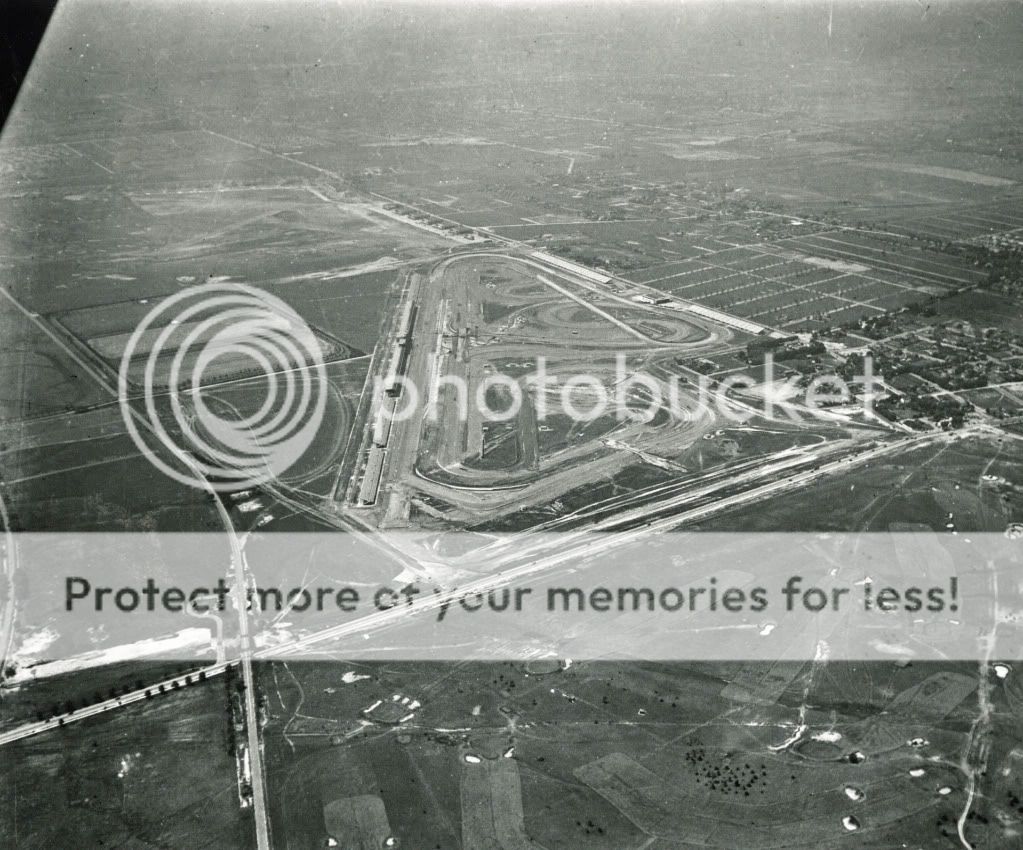 Roosevelt field Mall pics, from the 80's/ inside & out. (Huntington ...