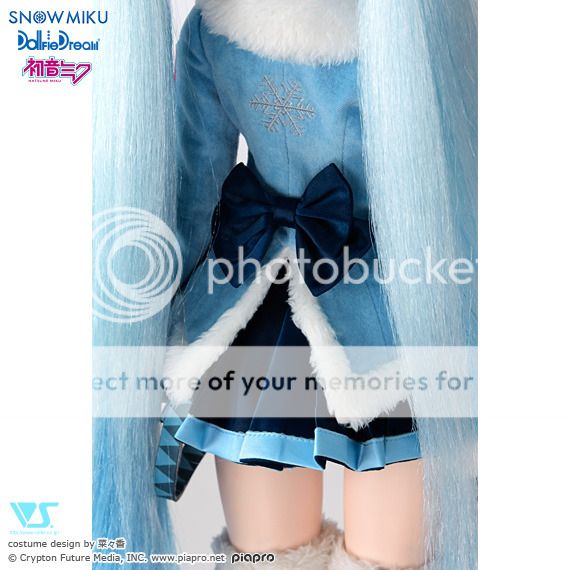 [Reedición] Miku Hatsune Dollfie Dream(Via lotto) y Fluffy Coat Outfit Set (Volks)  HIE1454054803